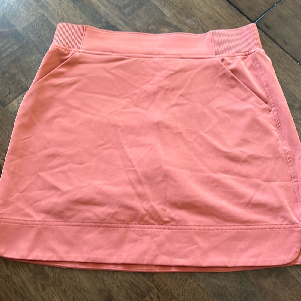 32 degrees skirt with shorts, coral color